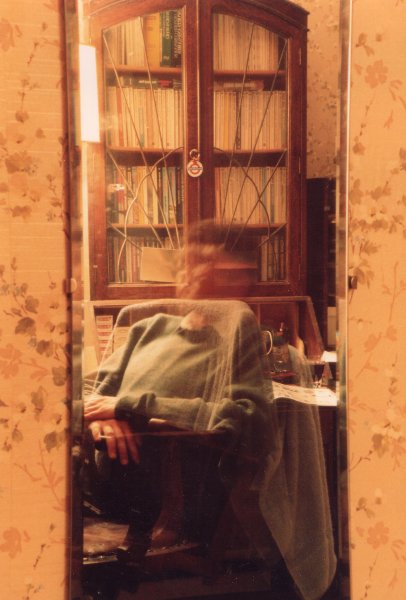Self portrait, London, 4th Apr 1986